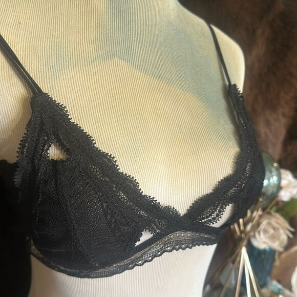 Naked Princess bra M (2000B) - Picture 2 of 6